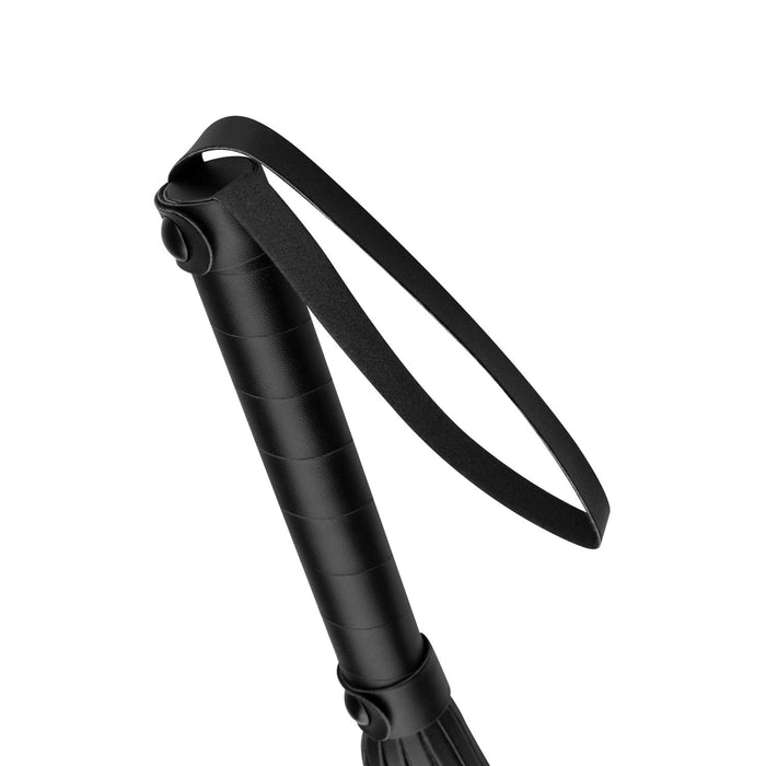 Bedroom Fantasies BDSM-Zweep Met Strengen