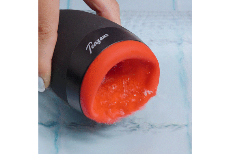 Teazers Oral Masturbator