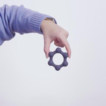 Boners Hexagon Cockring Met Stalen Kogels