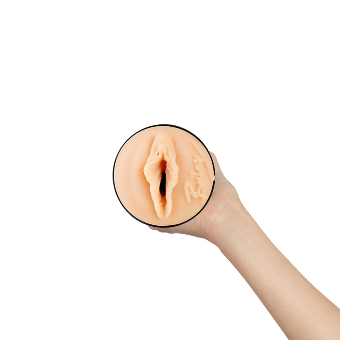 Kiiroo Feelstars Britney Amber Vagina